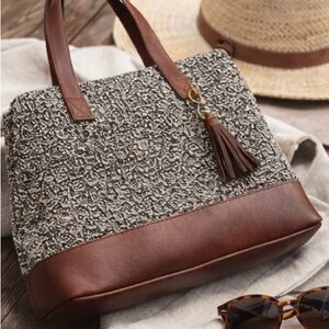 The Sak crochet tote in beautiful condition.